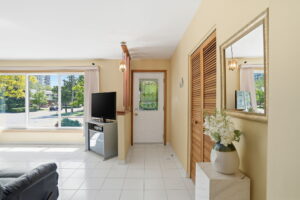 11-web-or-mls-11_Dane Pirro_2 Deerborn Dr
