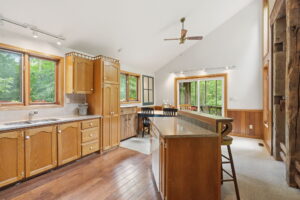 19-web-or-mls-25-Samantha Frank_9964 Concession Rd 1