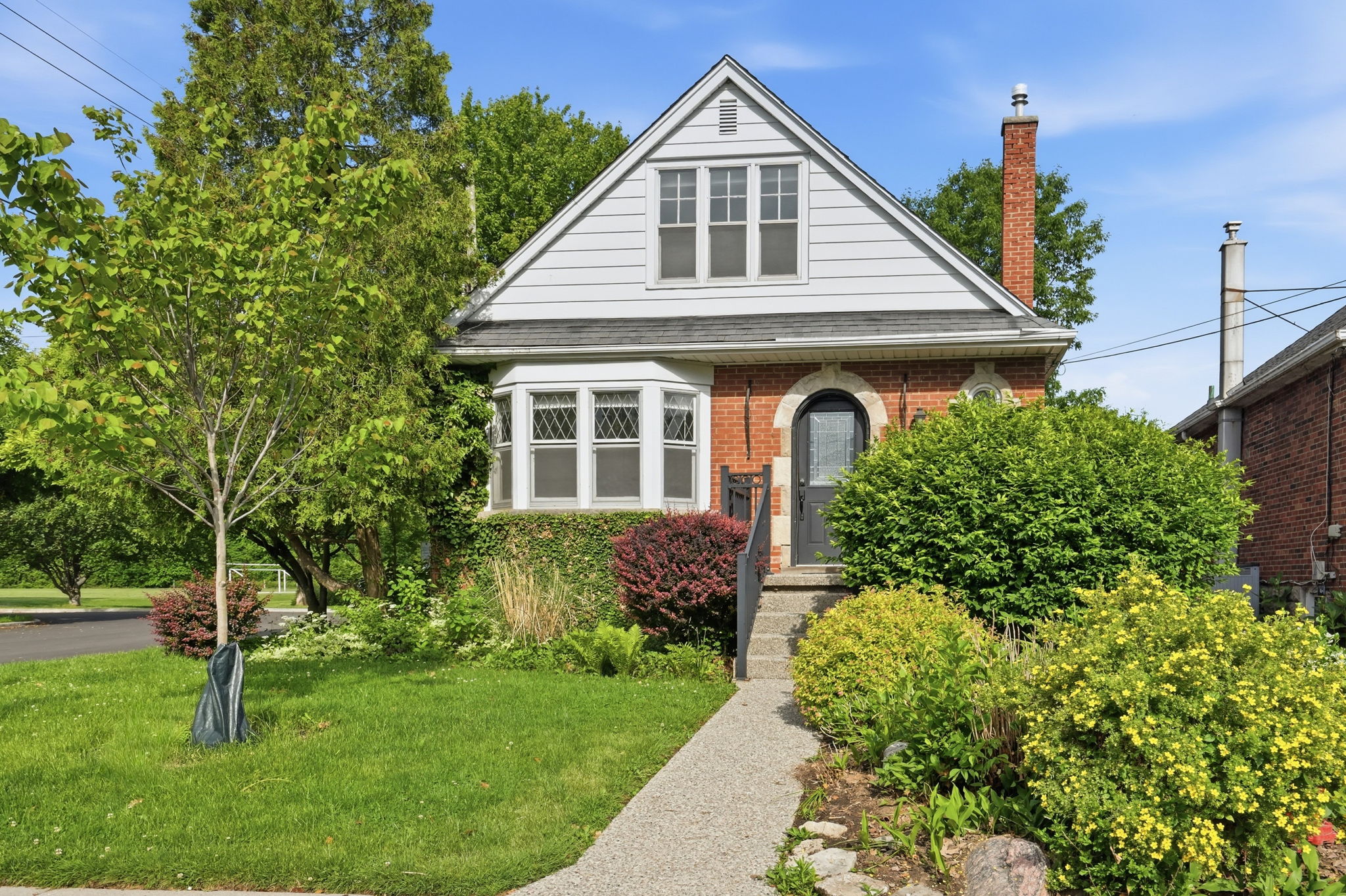 2-web-or-mls-02-Jeff Frank - 153 Parkview Dr