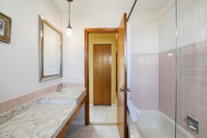 20-web-or-mls-20_Dane Pirro_2 Deerborn Dr