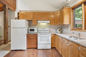 22-web-or-mls-28-Samantha Frank_9964 Concession Rd 1