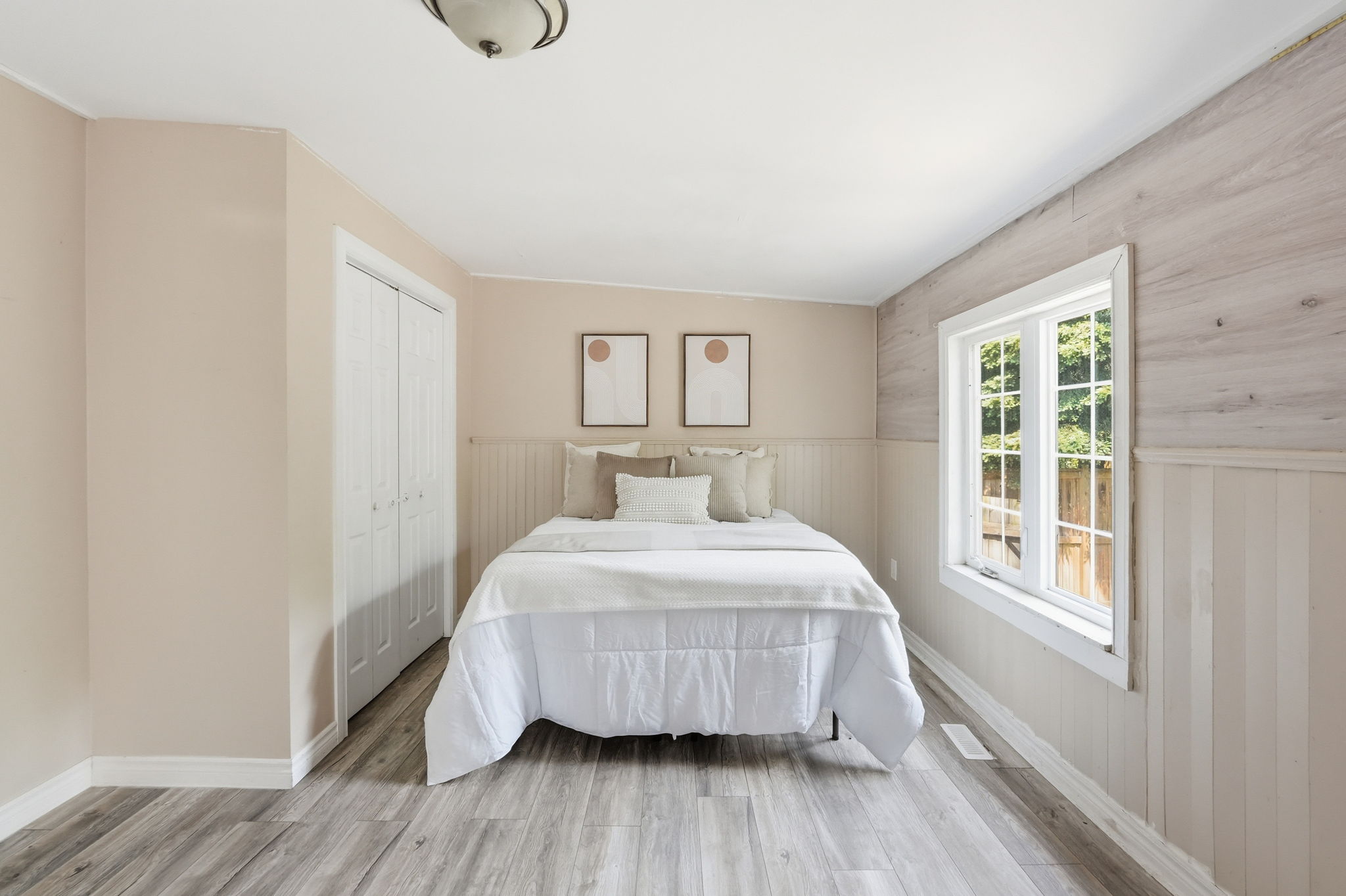 23-web-or-mls-23-Ilona Verlint_53 Dalhousie Ave