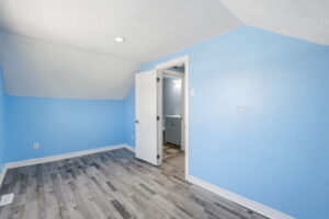 35-web-or-mls-35-Ilona Verlint_53 Dalhousie Ave
