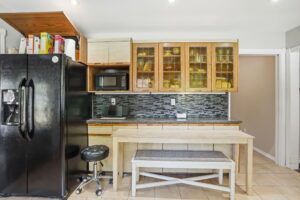40-web-or-mls-40-Hamilton_Frank_44 San Paulo Dr