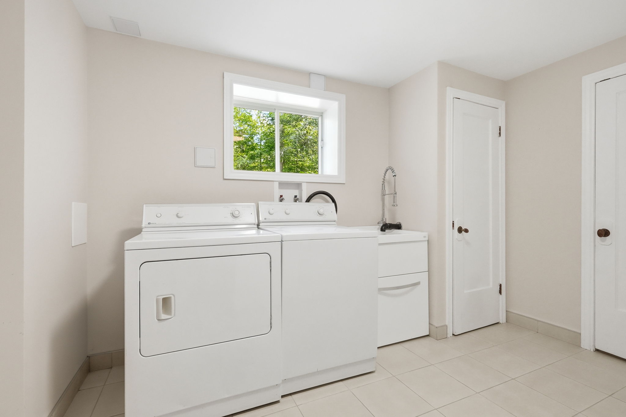 41-web-or-mls-47-Samantha Frank_9964 Concession Rd 1