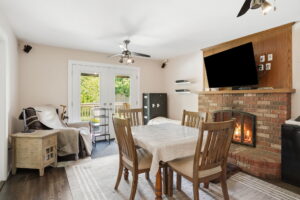 42-web-or-mls-42-Hamilton_Frank_44 San Paulo Dr