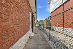 47-web-or-mls-47_Dane Pirro_2 Deerborn Dr