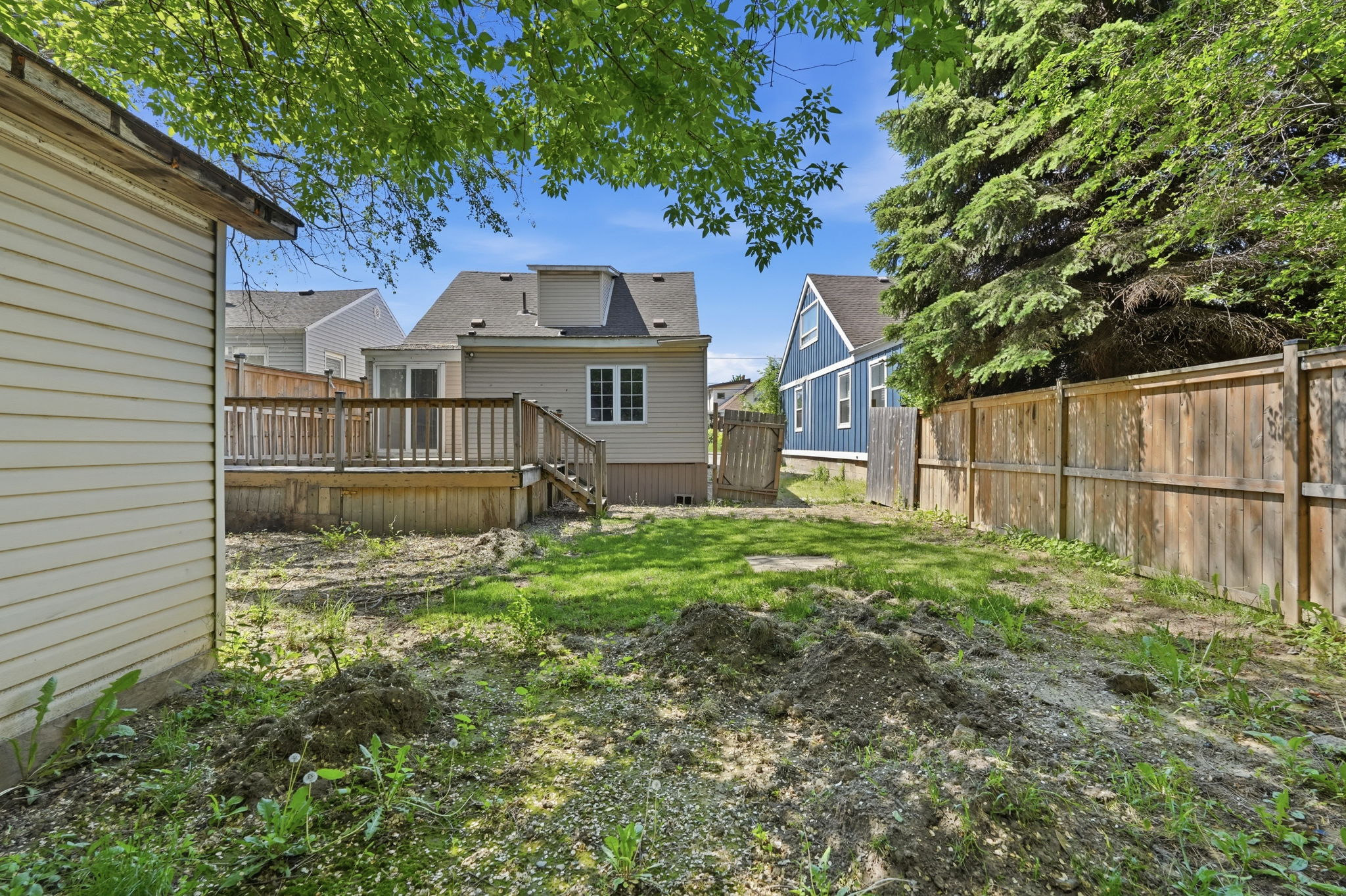 48-web-or-mls-48-Ilona Verlint_53 Dalhousie Ave
