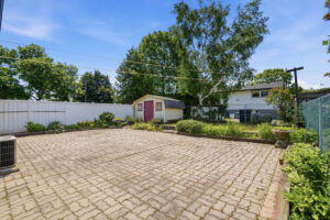 49-web-or-mls-49_Dane Pirro_2 Deerborn Dr