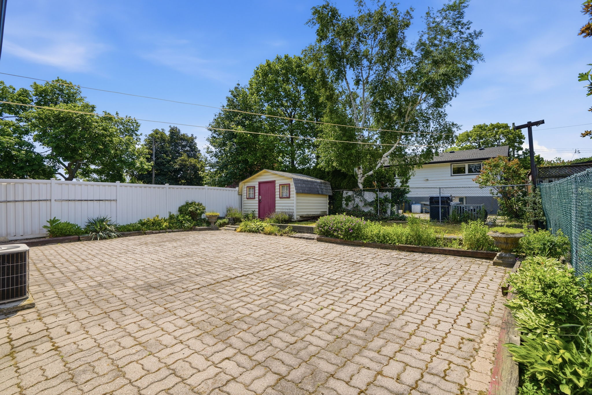 49-web-or-mls-49_Dane Pirro_2 Deerborn Dr