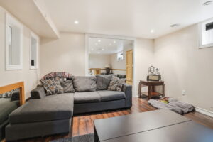 52-web-or-mls-52-Hamilton_Frank_44 San Paulo Dr
