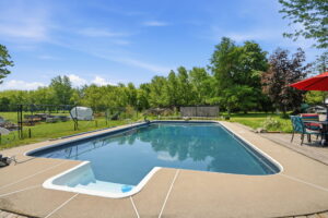 52-web-or-mls-52-Hamilton_Frank_589 Glover Rd
