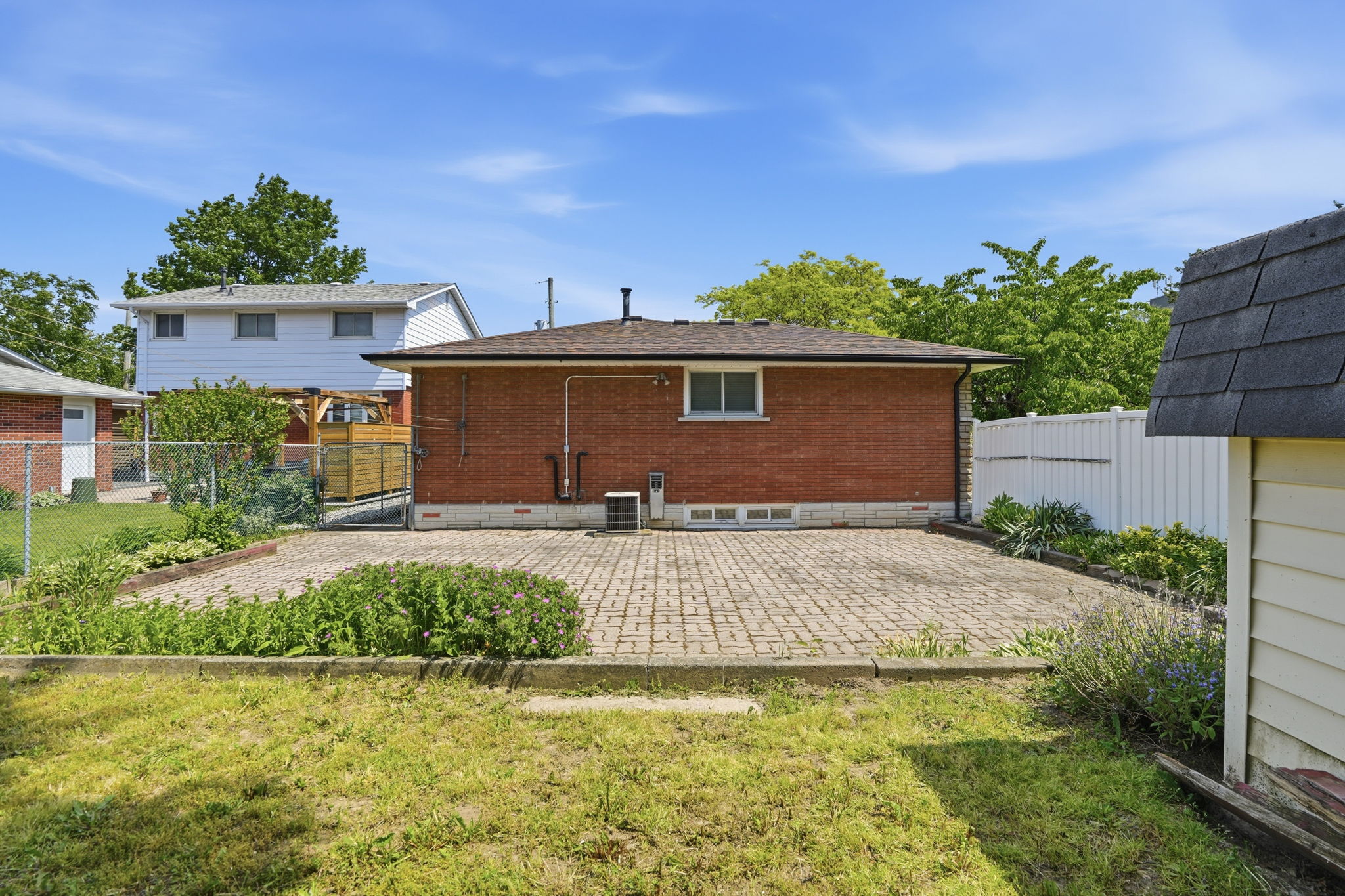 54-web-or-mls-54_Dane Pirro_2 Deerborn Dr