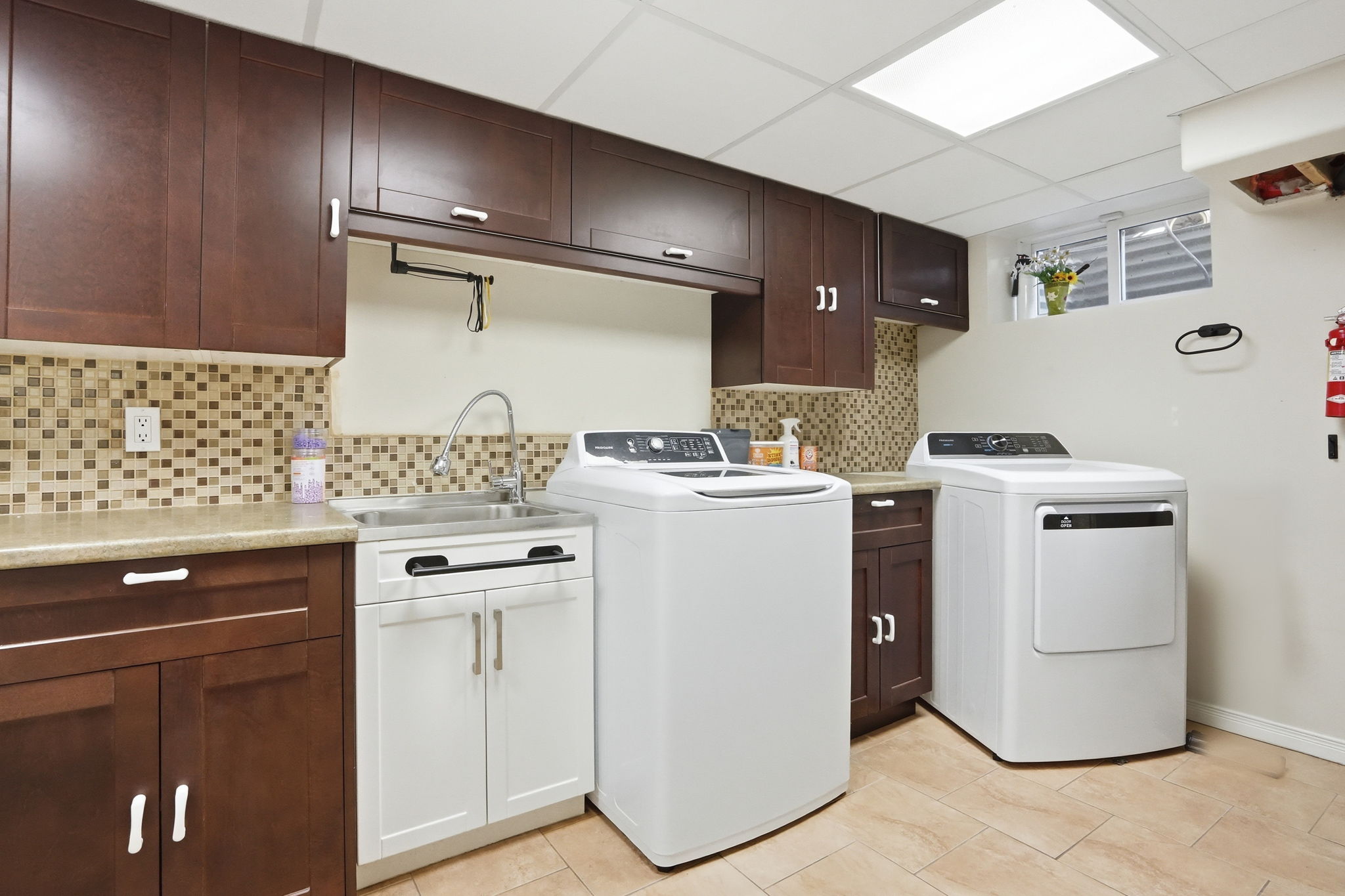 55-web-or-mls-55-Hamilton_Frank_44 San Paulo Dr