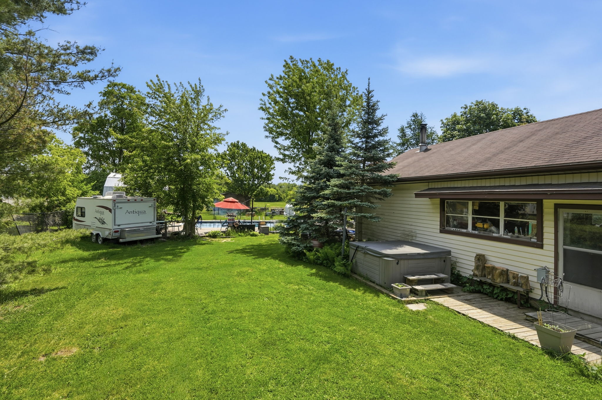58-web-or-mls-58-Hamilton_Frank_589 Glover Rd