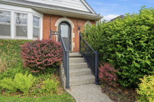 6-web-or-mls-06-Jeff Frank - 153 Parkview Dr