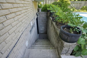 74-web-or-mls-74-Hamilton_Frank_44 San Paulo Dr