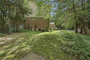 80-web-or-mls-80-Samantha Frank_39 Maureen Ave