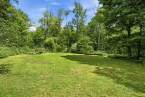 80-web-or-mls-87-Samantha Frank_9964 Concession Rd 1
