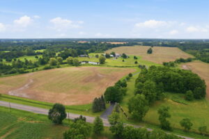 122-web-or-mls-122-Renzo Passaretti_1046 Book Rd W