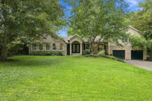 1-web-or-mls-1- Dane Pirro_110 Old Ancaster Rd-
