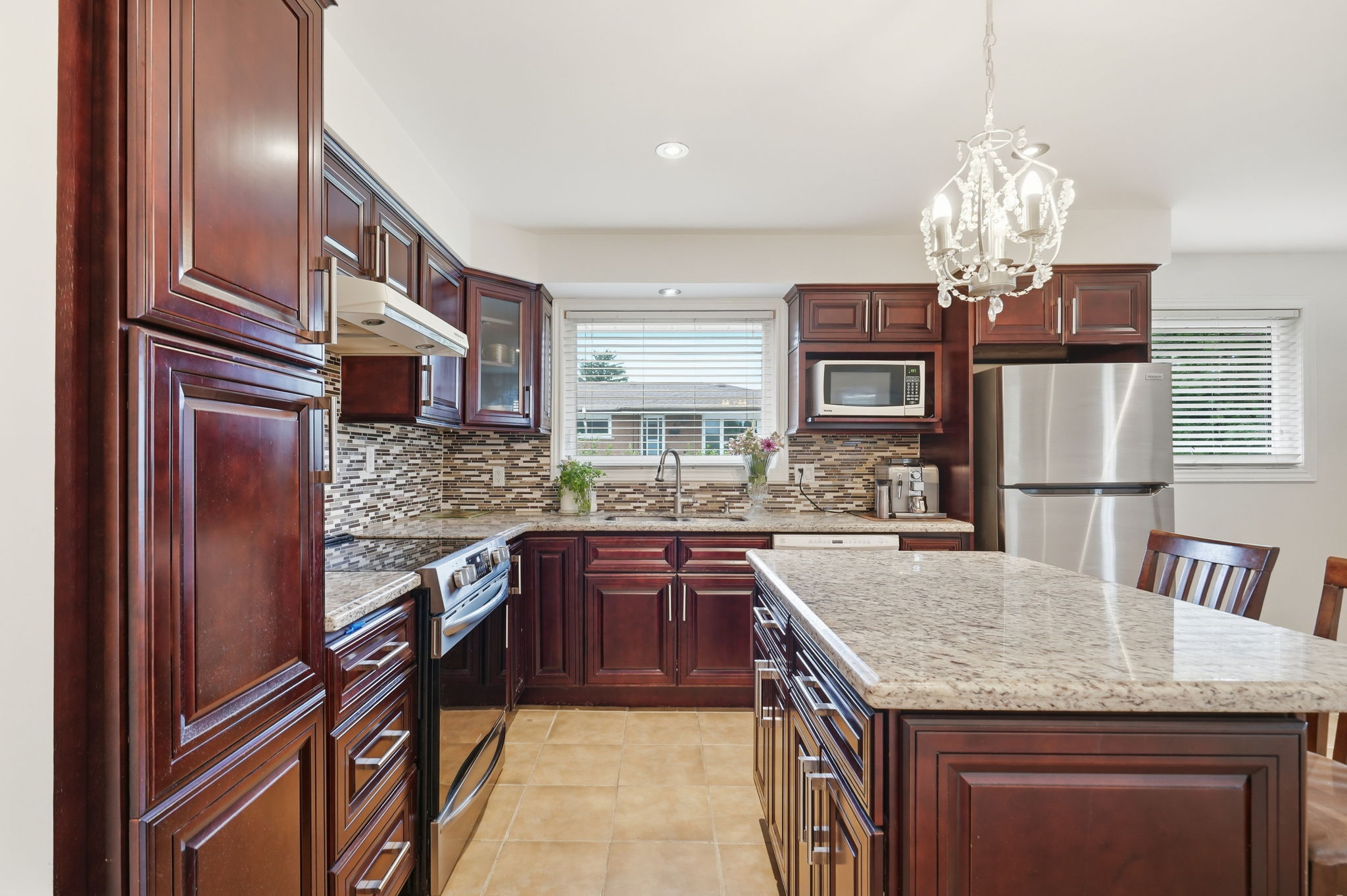 13-web-or-mls-13-Renzo Passaretti_76 Orphir Rd
