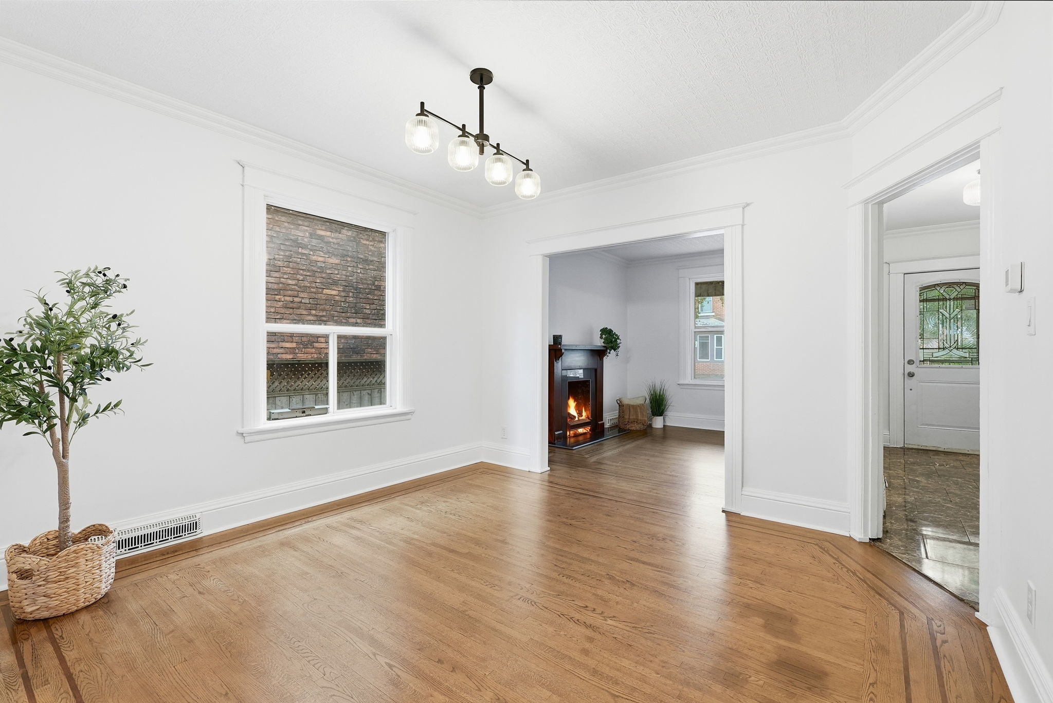 14-web-or-mls-14-Dane Pirro_78 Beechwood Ave