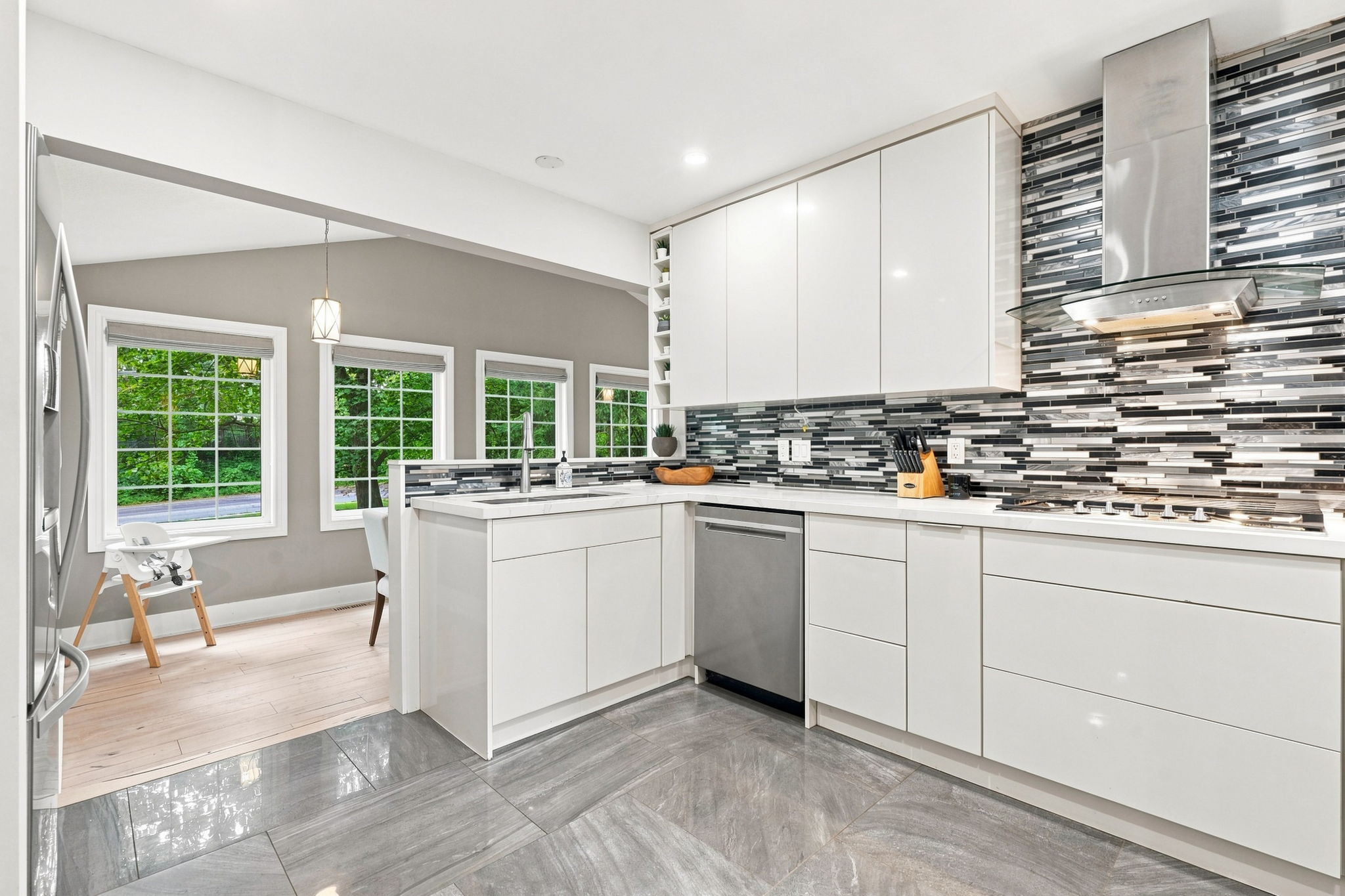 26-web-or-mls-30- Dane Pirro_110 Old Ancaster Rd-