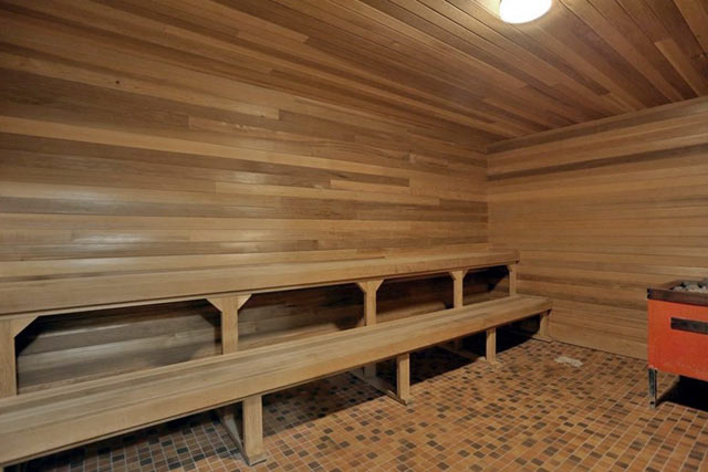 30-40-harrisford-street-harris-towers-sauna