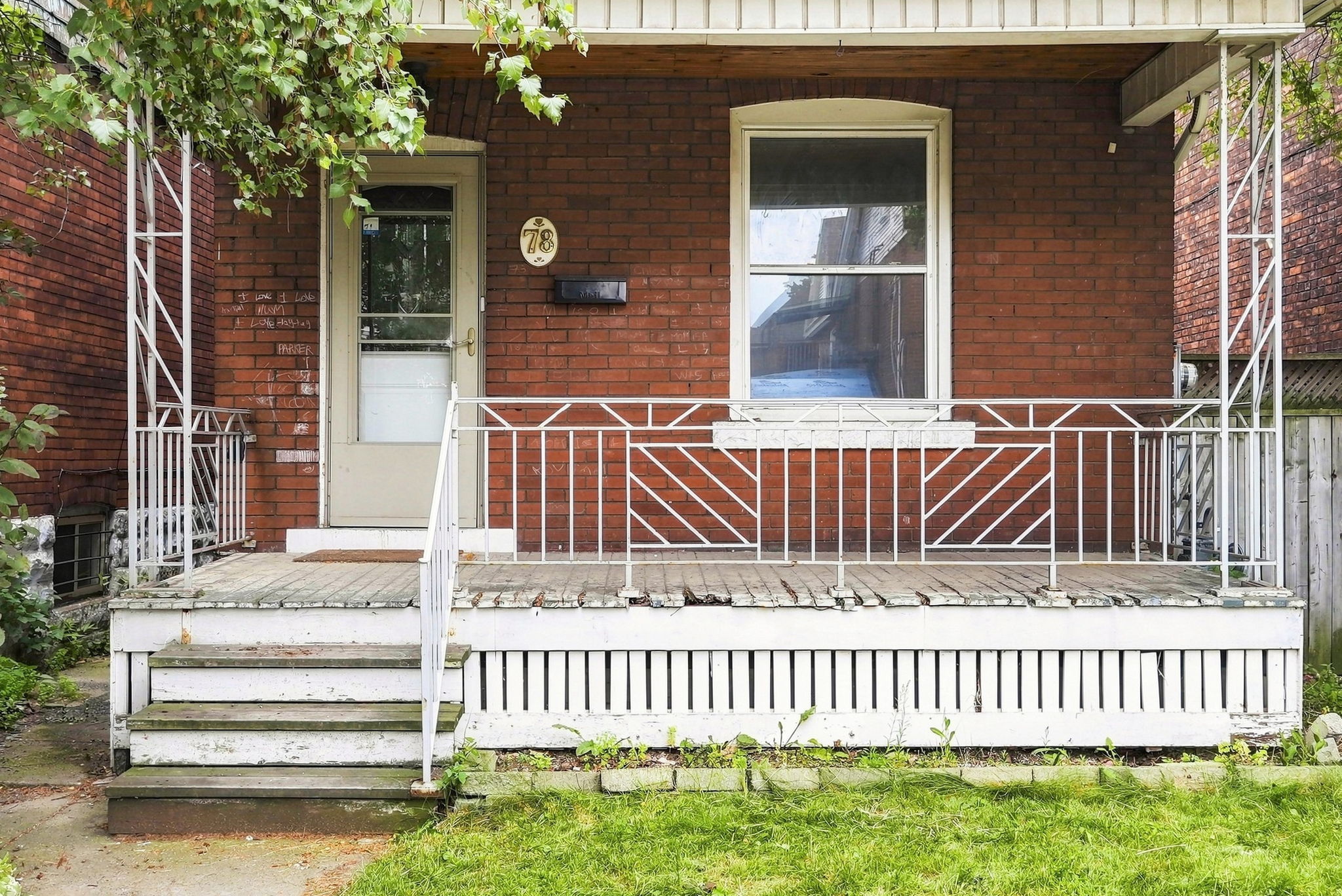 4-web-or-mls-04-Dane Pirro_78 Beechwood Ave