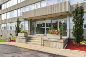 6-web-or-mls-6-Samantha Frank_40 Harrisford St 904