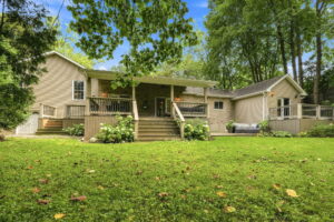 77-web-or-mls-81- Dane Pirro_110 Old Ancaster Rd-