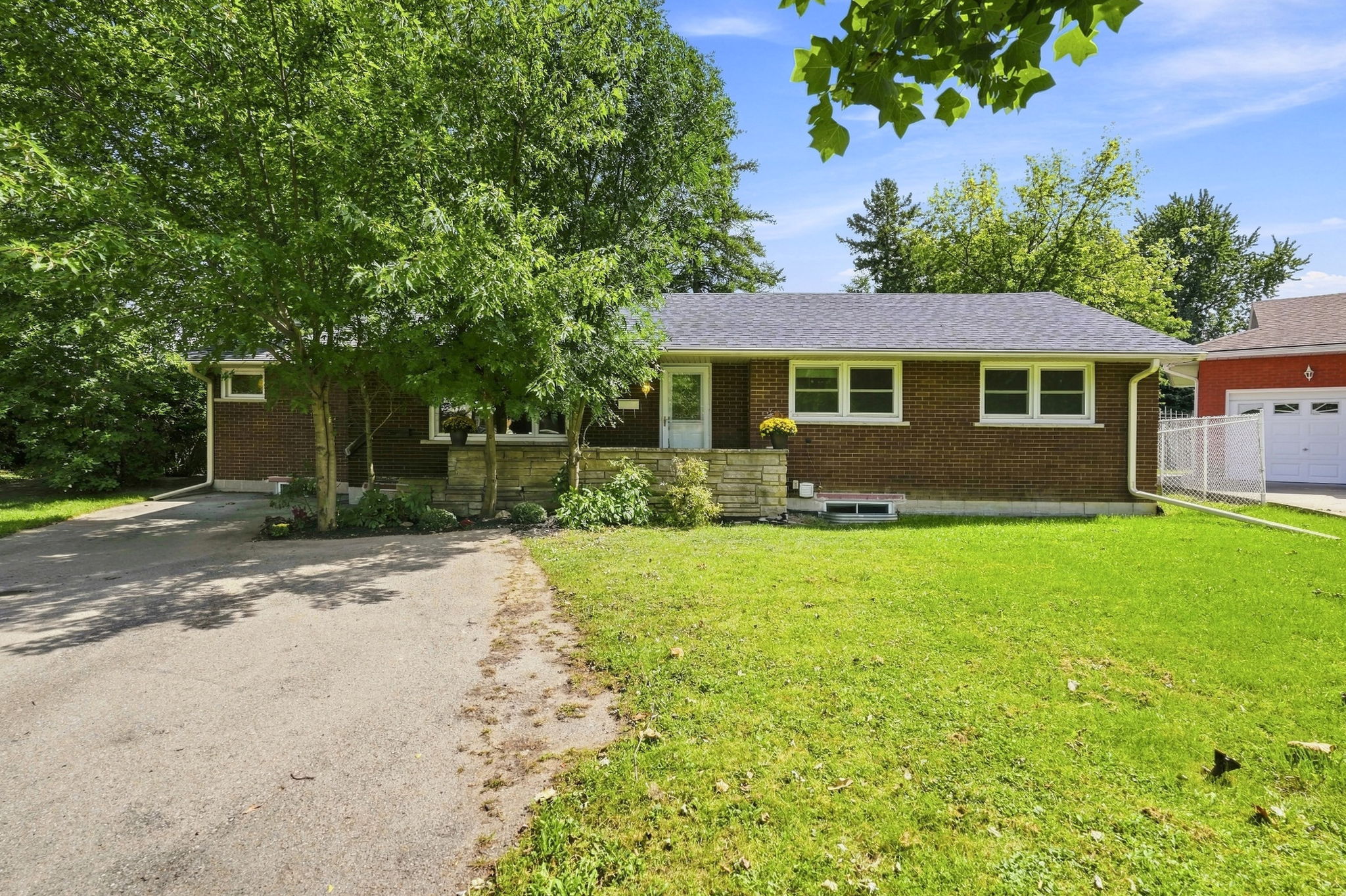 1-web-or-mls-01-Ilona Verlint_8 Emming Ct