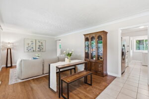 10-web-or-mls-10-Ilona Verlint_8 Emming Ct