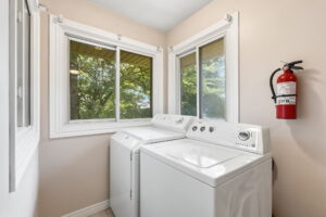 20-web-or-mls-20-Ilona Verlint_8 Emming Ct