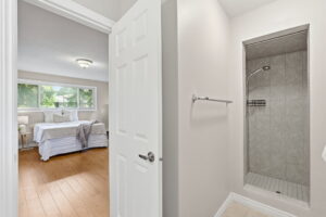25-web-or-mls-25-Ilona Verlint_8 Emming Ct