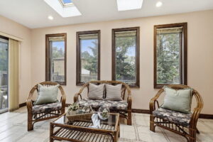 29-web-or-mls-82_05-Dane Pirro_4 Nellida Crescent
