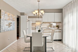 32-web-or-mls-7_Argon_Ct_Hamilton_ON_L9C_7E5_020