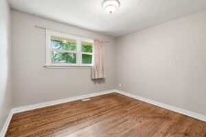 35-web-or-mls-35-Ilona Verlint_8 Emming Ct