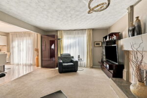 36-web-or-mls-7_Argon_Ct_Hamilton_ON_L9C_7E5_024