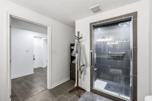 37-web-or-mls-037_Ilona Verlint_5 Murphy Ln