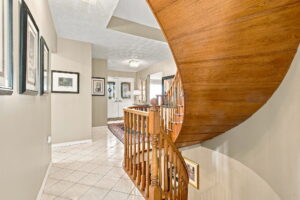 37-web-or-mls-7_Argon_Ct_Hamilton_ON_L9C_7E5_025