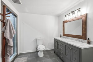 38-web-or-mls-038_Ilona Verlint_5 Murphy Ln