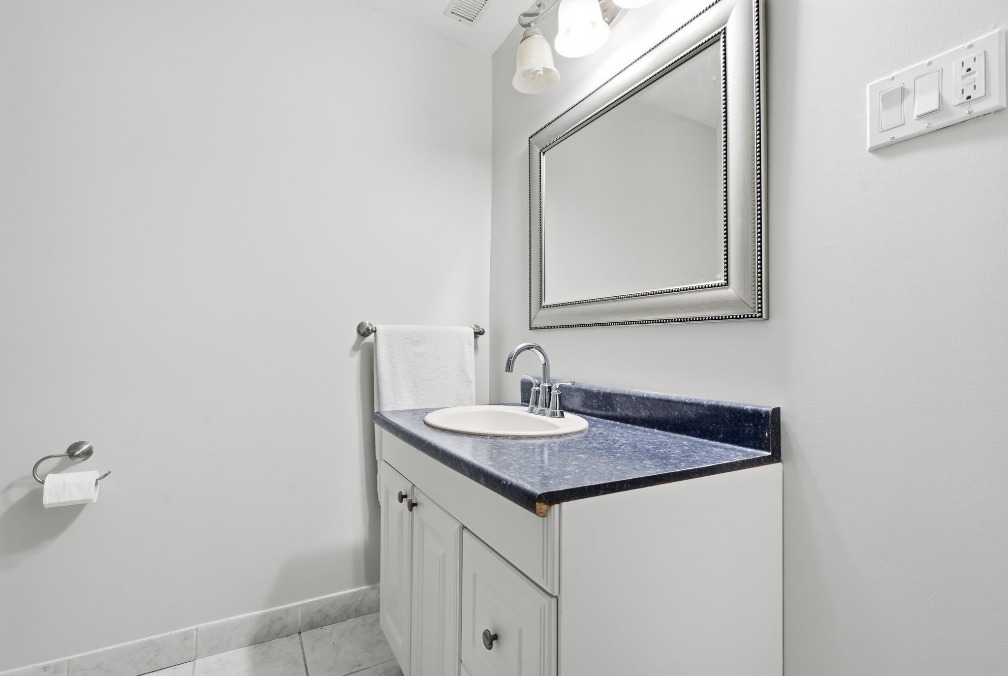 44-web-or-mls-45-Joe Genovese_79 Lynnette Dr