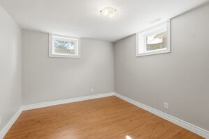 58-web-or-mls-58-Ilona Verlint_8 Emming Ct