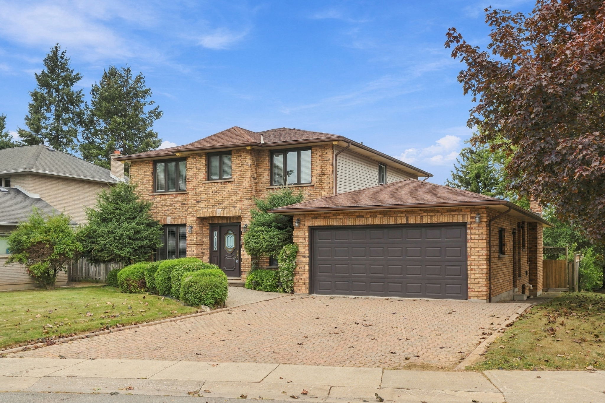 6-web-or-mls-06-Dane Pirro_4 Nellida Crescent