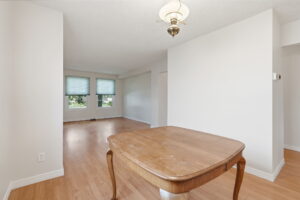 66-web-or-mls-70-Samantha Frank - 471 Knightsbridge Crescent_