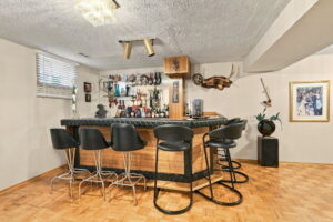 66-web-or-mls-7_Argon_Ct_Hamilton_ON_L9C_7E5_054