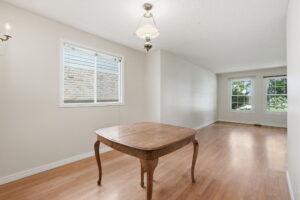 67-web-or-mls-72-Samantha Frank - 471 Knightsbridge Crescent_
