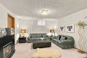 67-web-or-mls-7_Argon_Ct_Hamilton_ON_L9C_7E5_055